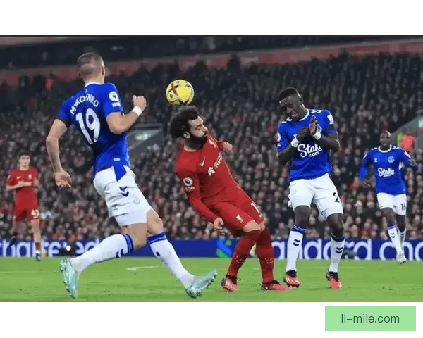 埃弗顿主场力克利物浦取得默西塞德德比胜利震撼球迷 埃弗顿主场力克利物浦取得默西塞德德比胜利震撼球迷